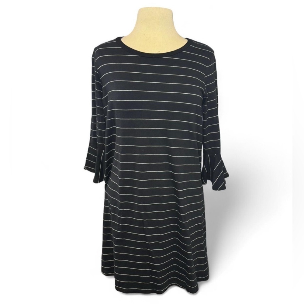 Sundry by Anthropology Black and White Striped T shirt dress sz Medium